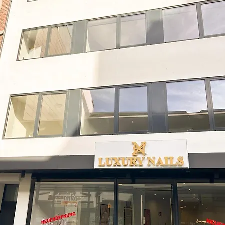 Apartment I Zentral L Kingsizebetten L Naehe Hbf Und Dom Aachen